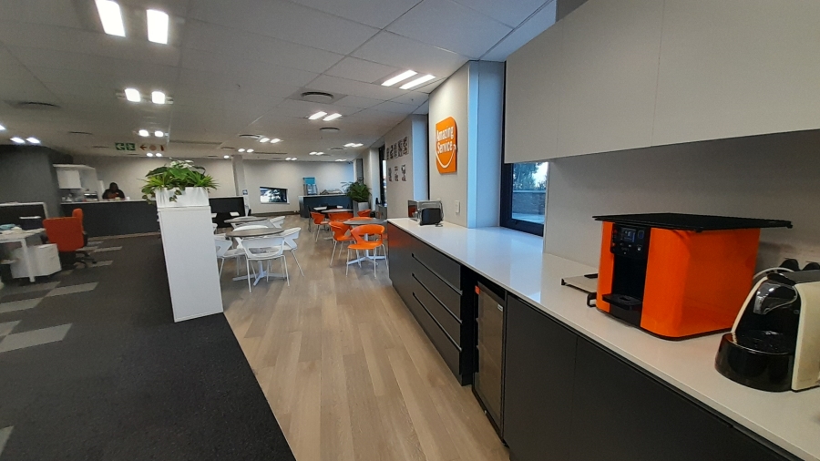 To Let commercial Property for Rent in Vorna Valley Gauteng