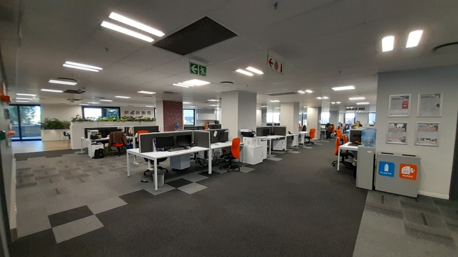To Let commercial Property for Rent in Vorna Valley Gauteng