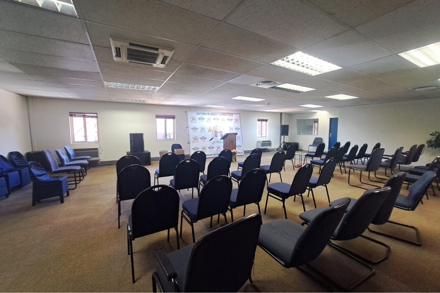 To Let commercial Property for Rent in Randjespark Gauteng