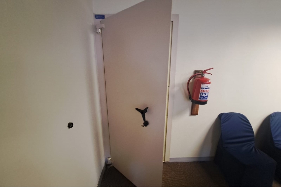 To Let commercial Property for Rent in Randjespark Gauteng
