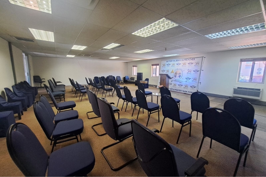 To Let commercial Property for Rent in Randjespark Gauteng