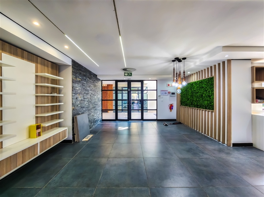 To Let commercial Property for Rent in Strubensvallei Gauteng