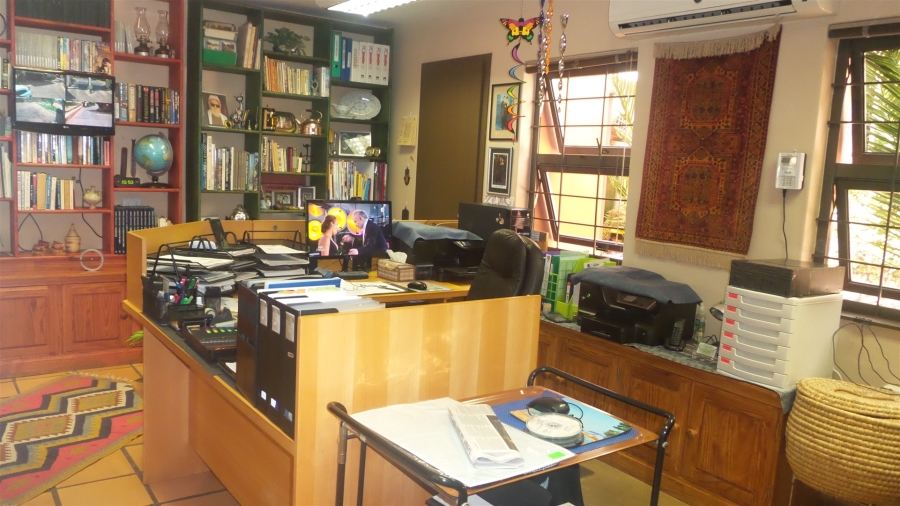 To Let 3 Bedroom Property for Rent in Waterkloof Ridge Gauteng