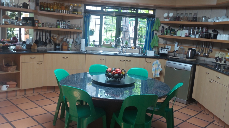To Let 3 Bedroom Property for Rent in Waterkloof Ridge Gauteng