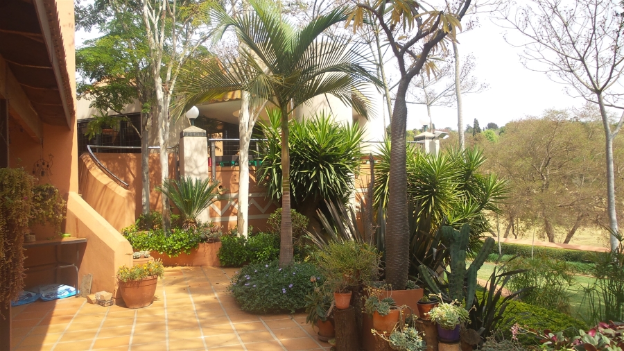 To Let 3 Bedroom Property for Rent in Waterkloof Ridge Gauteng