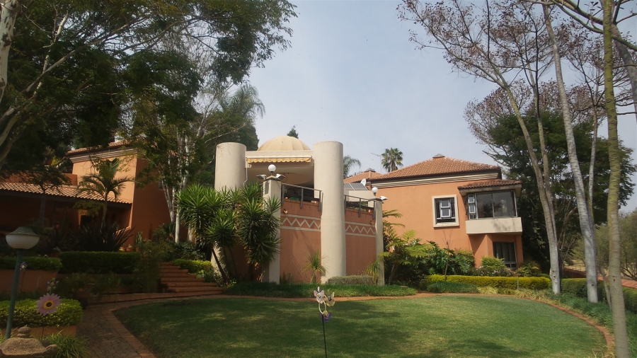 To Let 3 Bedroom Property for Rent in Waterkloof Ridge Gauteng