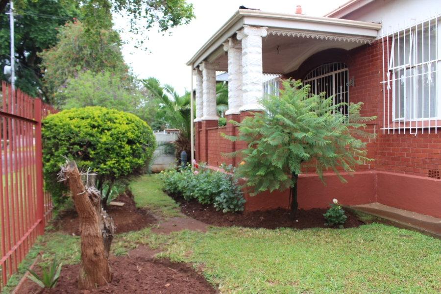 4 Bedroom Property for Sale in Roodepoort North Gauteng