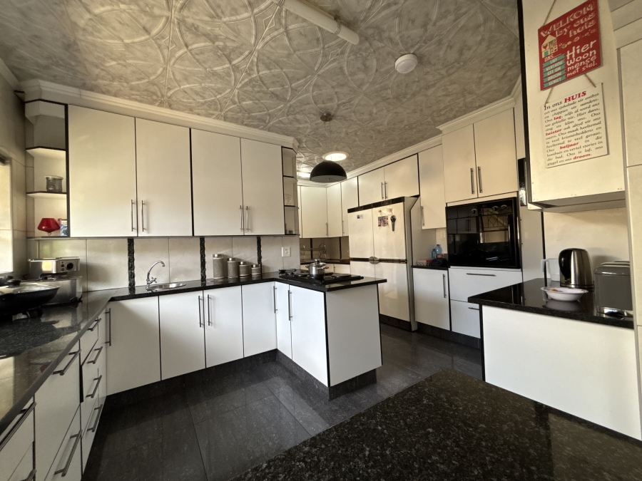 3 Bedroom Property for Sale in Rynfield Gauteng