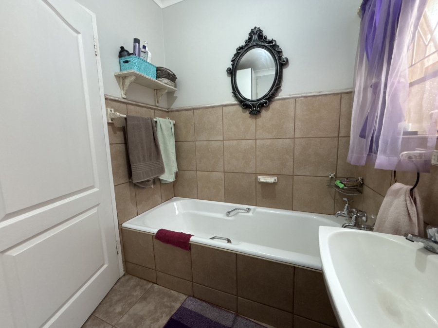 3 Bedroom Property for Sale in Rynfield Gauteng