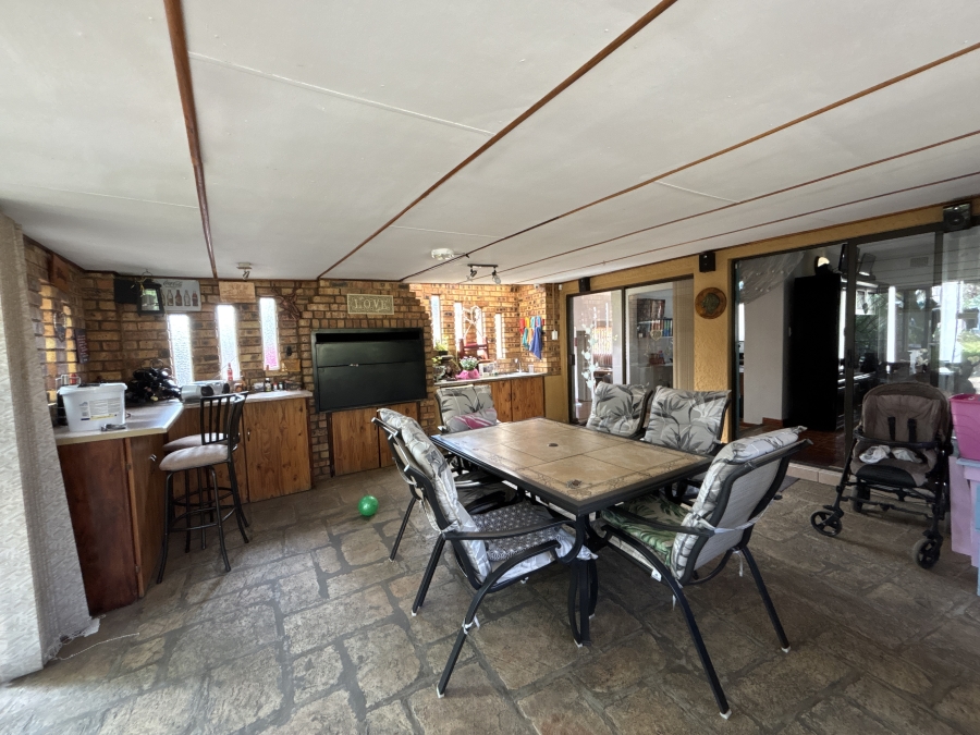 3 Bedroom Property for Sale in Rynfield Gauteng