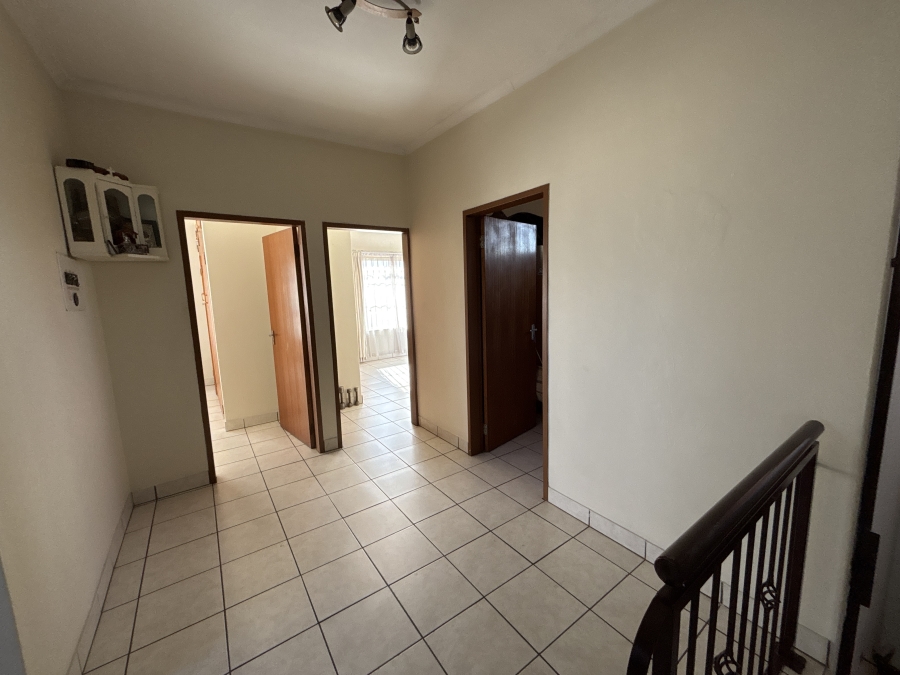 5 Bedroom Property for Sale in Rynfield Gauteng