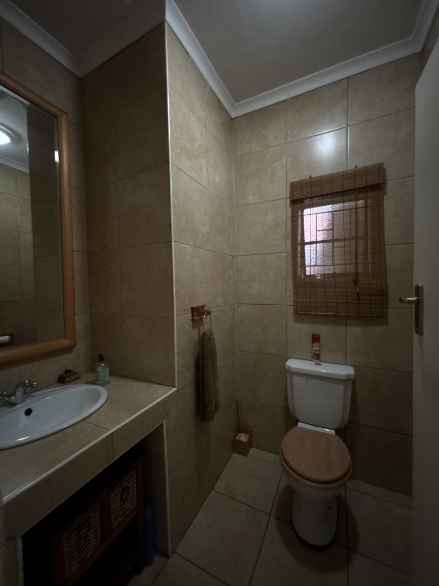 5 Bedroom Property for Sale in Rynfield Gauteng