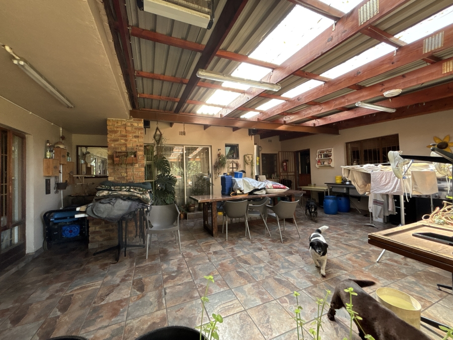 5 Bedroom Property for Sale in Rynfield Gauteng
