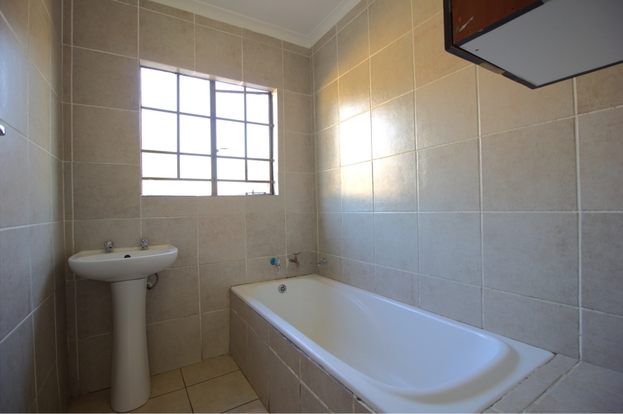 3 Bedroom Property for Sale in Cosmo City Gauteng