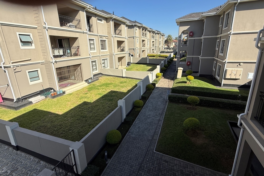 To Let 1 Bedroom Property for Rent in Kengies Gauteng