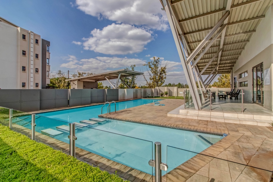 1 Bedroom Property for Sale in Broadacres Gauteng