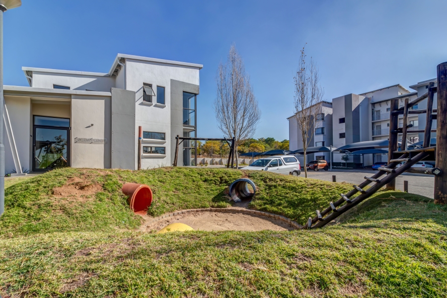 1 Bedroom Property for Sale in Broadacres Gauteng