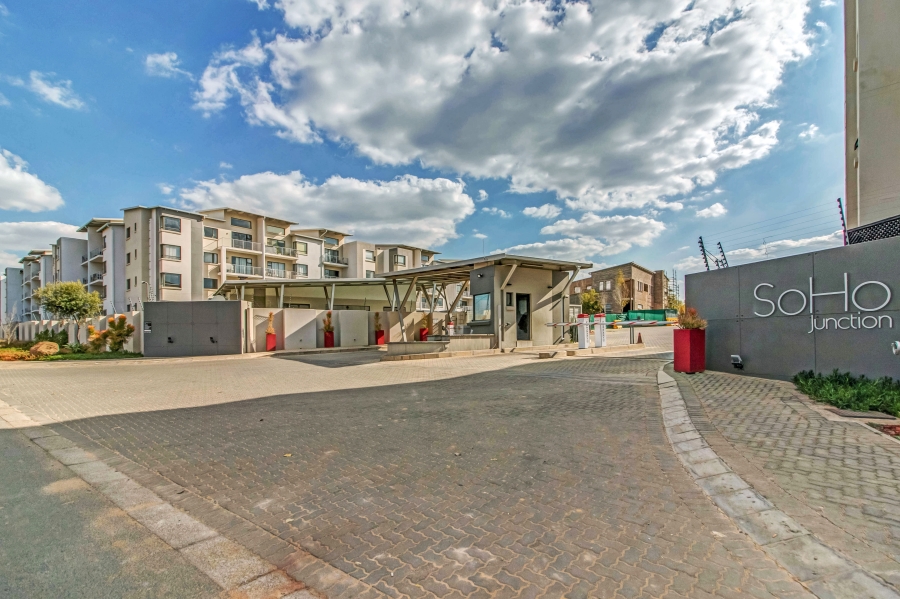 1 Bedroom Property for Sale in Broadacres Gauteng