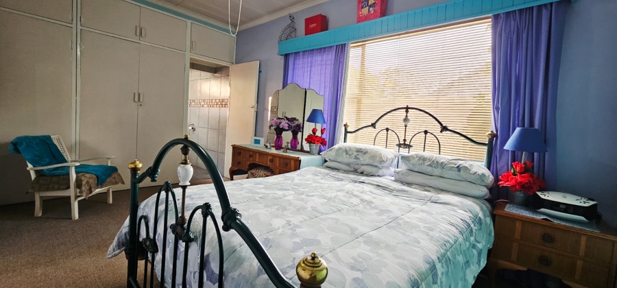 5 Bedroom Property for Sale in Wierda Park Gauteng