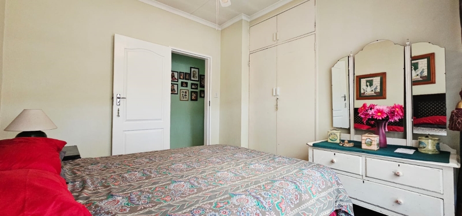 5 Bedroom Property for Sale in Wierda Park Gauteng