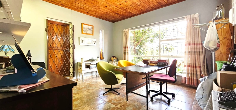 5 Bedroom Property for Sale in Wierda Park Gauteng
