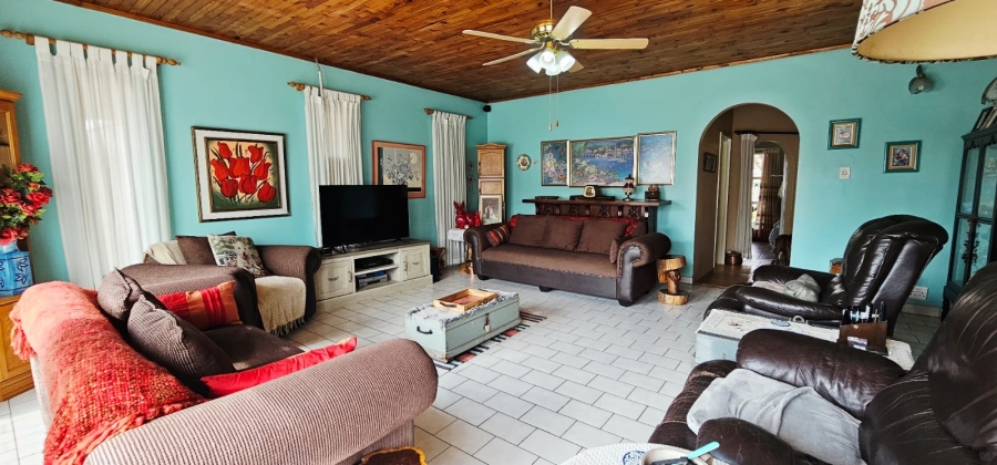 5 Bedroom Property for Sale in Wierda Park Gauteng