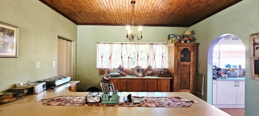 5 Bedroom Property for Sale in Wierda Park Gauteng