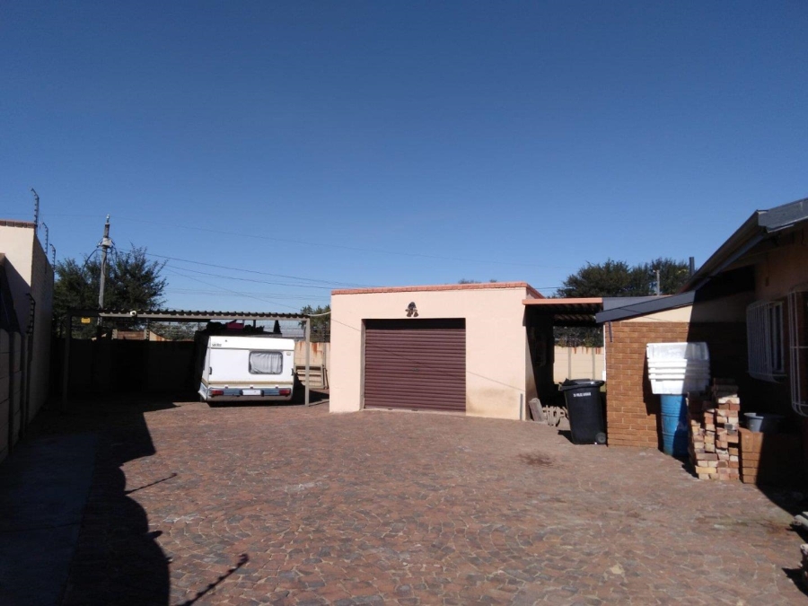 3 Bedroom Property for Sale in Dal Fouche Gauteng
