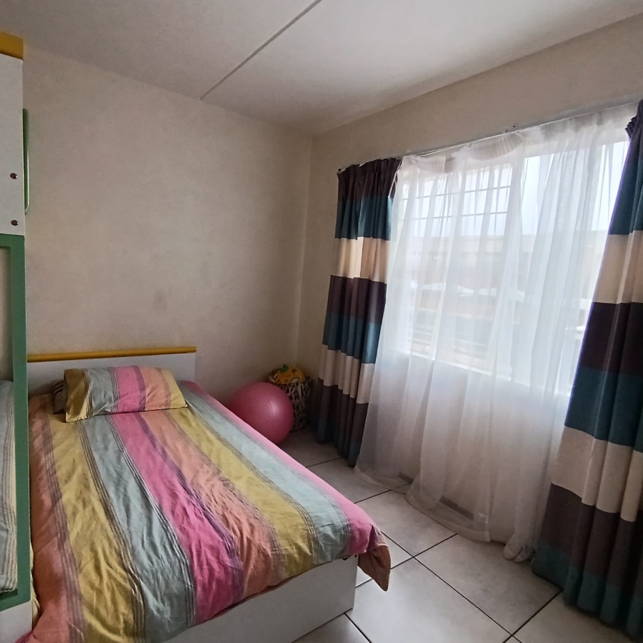 2 Bedroom Property for Sale in Bardene Gauteng