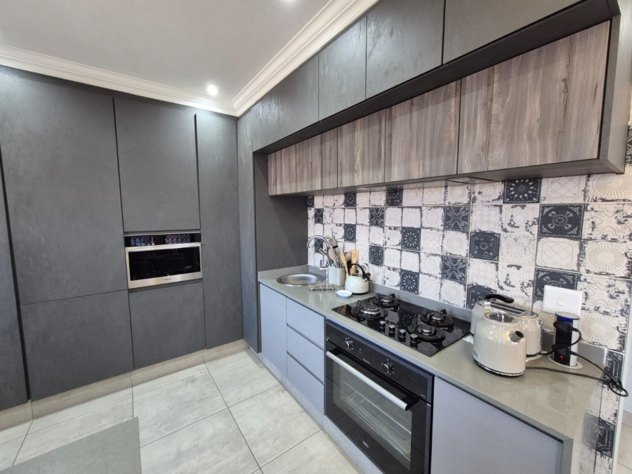 3 Bedroom Property for Sale in Helderwyk Gauteng