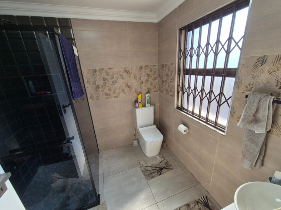 3 Bedroom Property for Sale in Helderwyk Gauteng