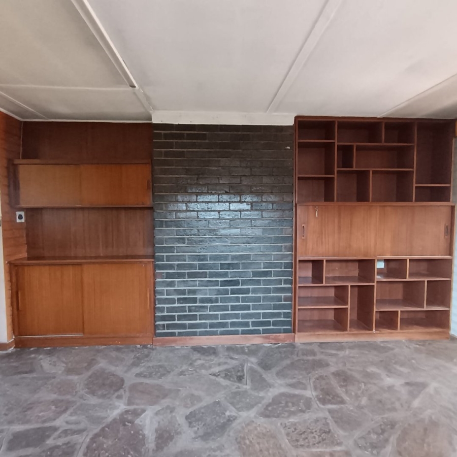 4 Bedroom Property for Sale in Selection Park Gauteng