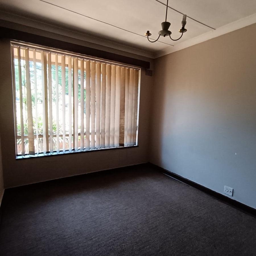 4 Bedroom Property for Sale in Selection Park Gauteng