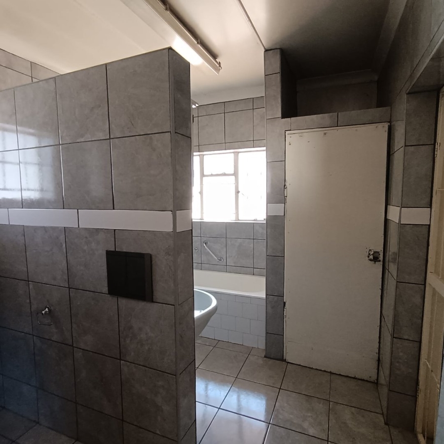 4 Bedroom Property for Sale in Selection Park Gauteng