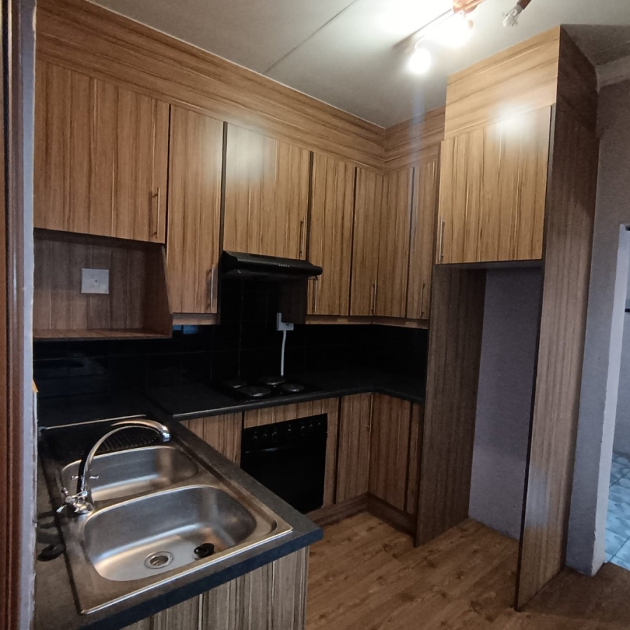 4 Bedroom Property for Sale in Selection Park Gauteng