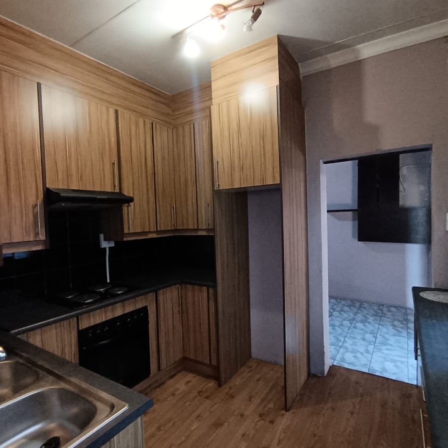 4 Bedroom Property for Sale in Selection Park Gauteng