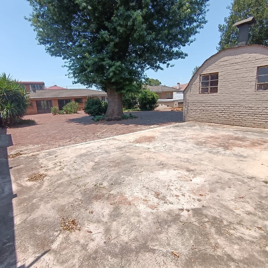 4 Bedroom Property for Sale in Selection Park Gauteng