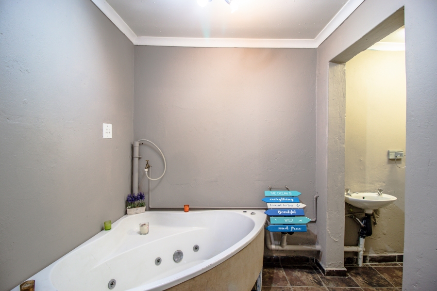 4 Bedroom Property for Sale in Van Dyk Park Gauteng