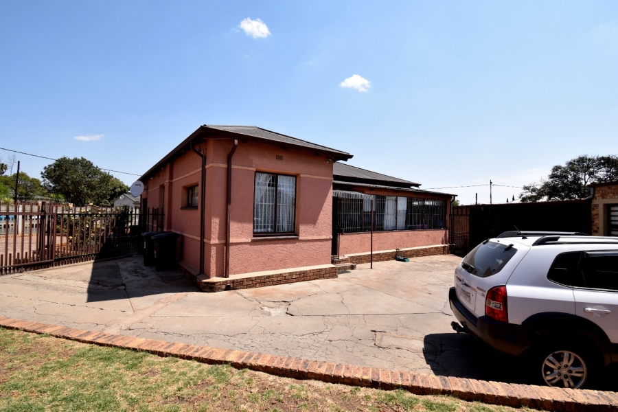 3 Bedroom Property for Sale in Brakpan Central Gauteng