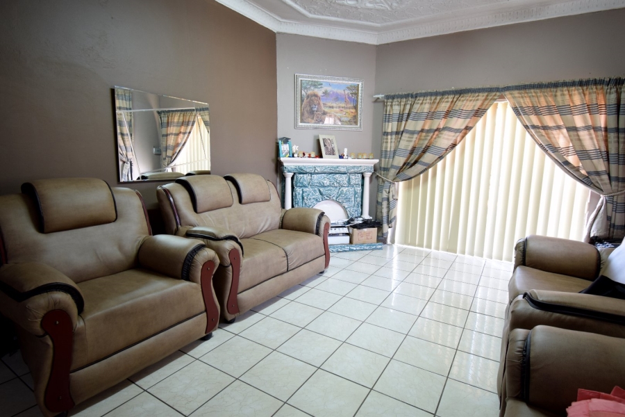 3 Bedroom Property for Sale in Brakpan Central Gauteng