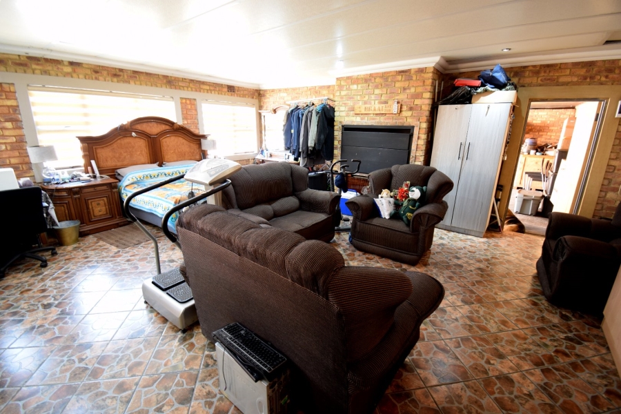 3 Bedroom Property for Sale in Brakpan Central Gauteng
