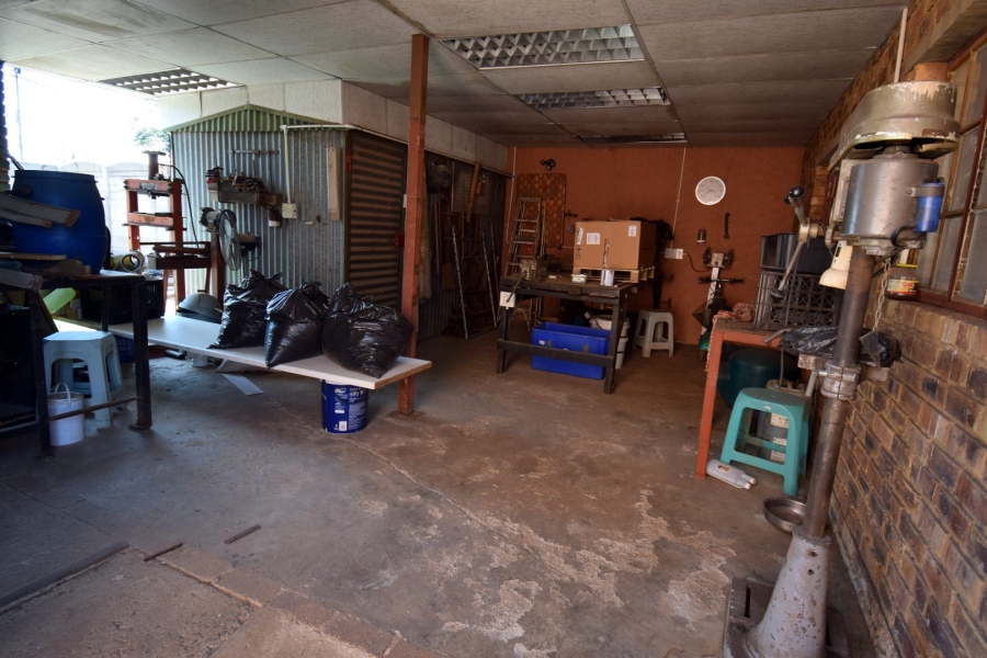 3 Bedroom Property for Sale in Brakpan Central Gauteng