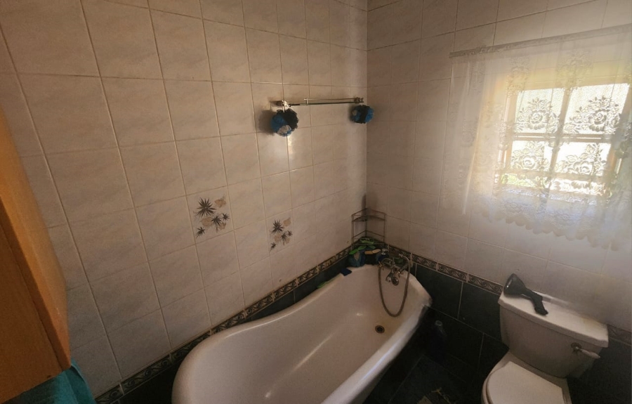 0 Bedroom Property for Sale in Bredell Gauteng