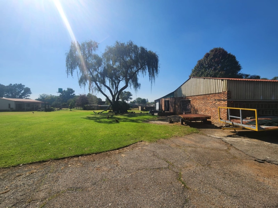 0 Bedroom Property for Sale in Bredell Gauteng