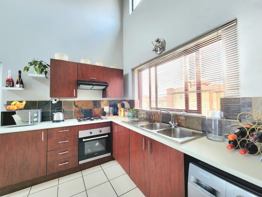 2 Bedroom Property for Sale in Honeydew Gauteng