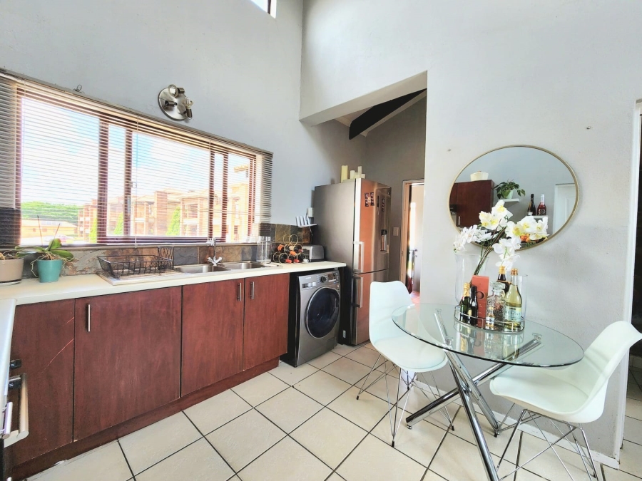 2 Bedroom Property for Sale in Honeydew Gauteng