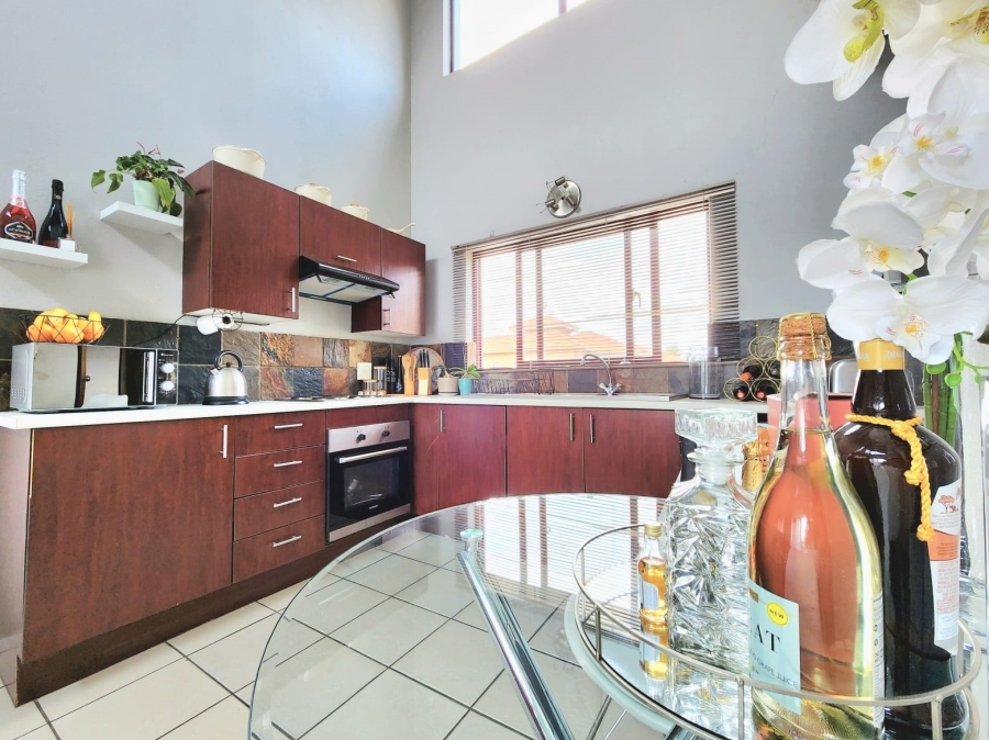 2 Bedroom Property for Sale in Honeydew Gauteng