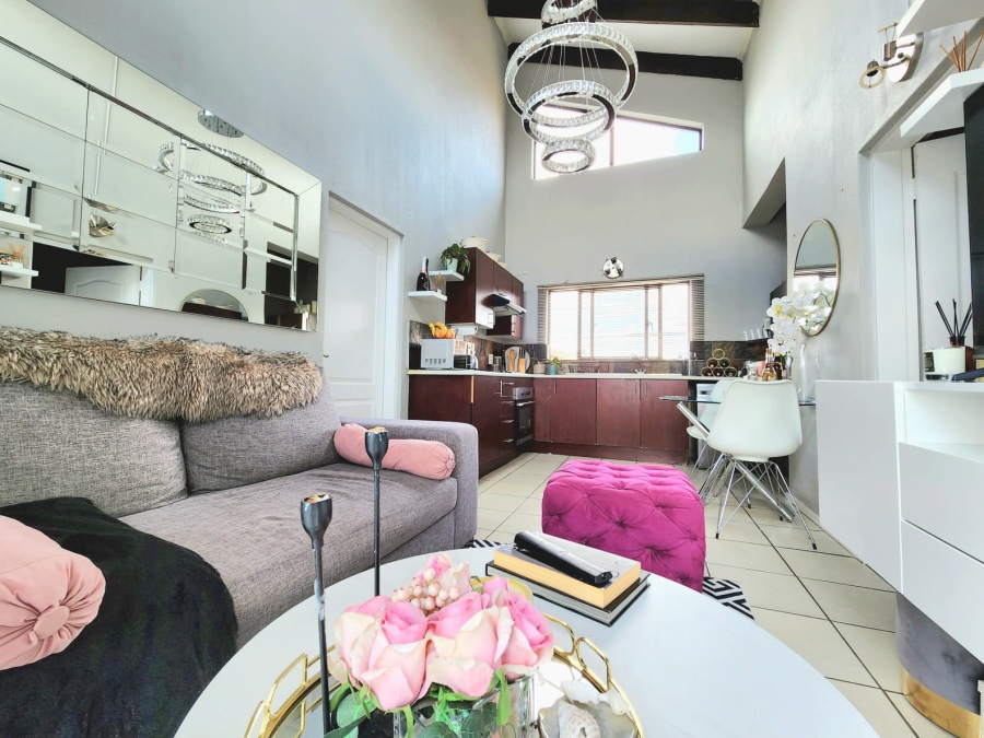 2 Bedroom Property for Sale in Honeydew Gauteng