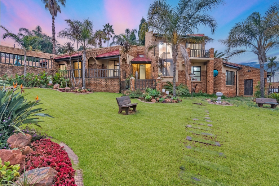 4 Bedroom Property for Sale in Wilro Park Gauteng