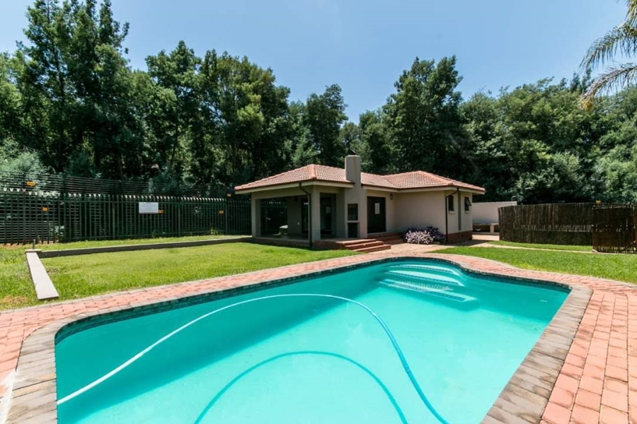 2 Bedroom Property for Sale in Sugar Bush Estate Gauteng